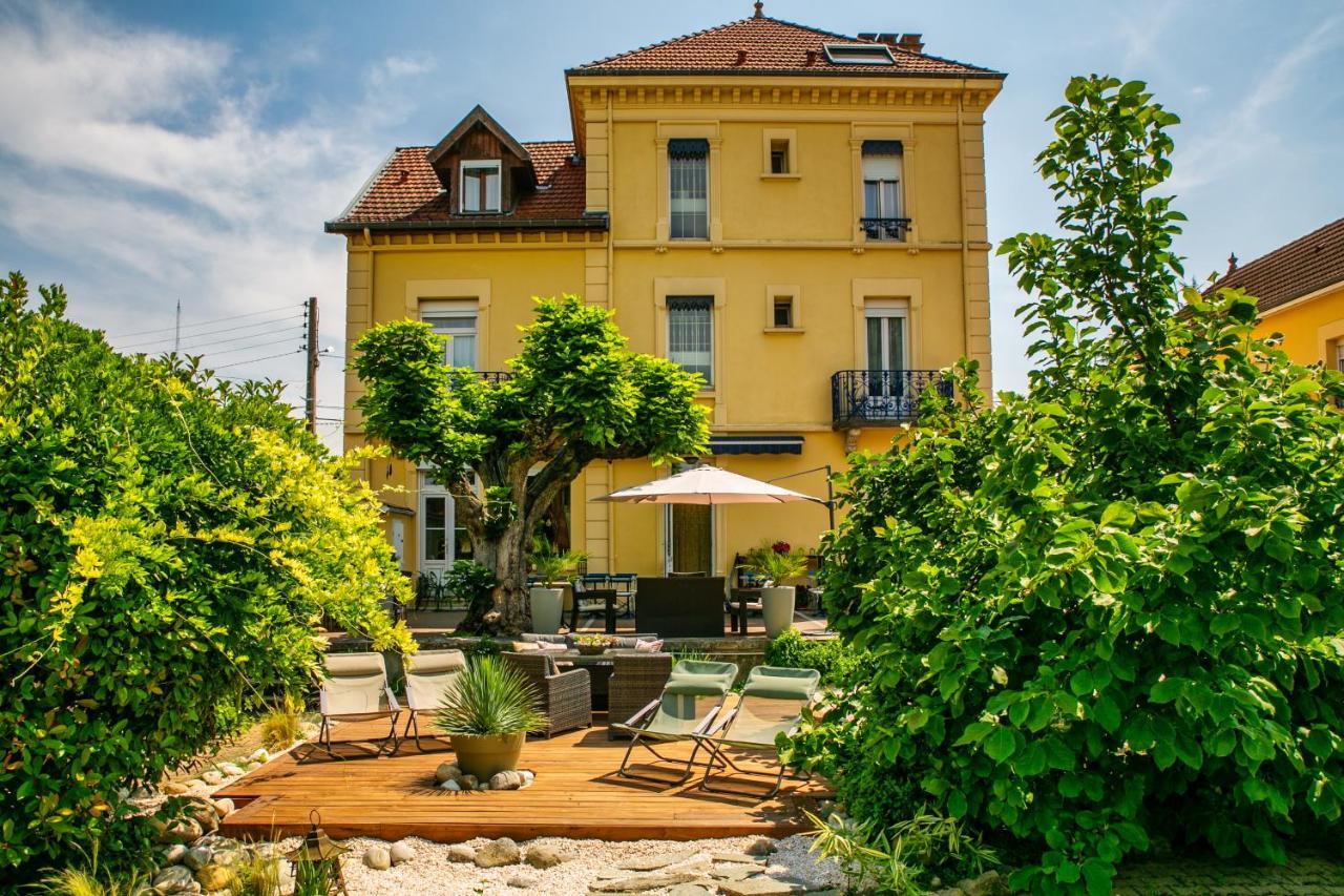 Bourgoin-Jallieu Hotel Des Dauphins מראה חיצוני תמונה